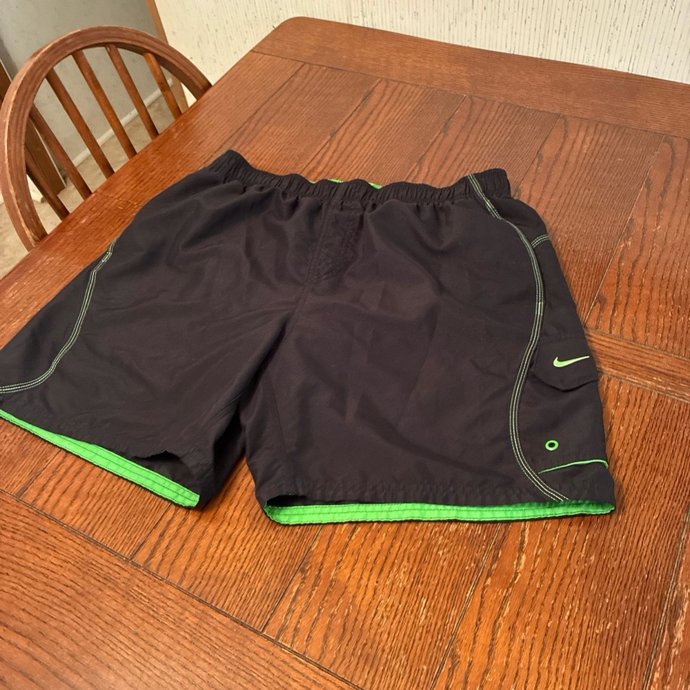 Nike Athletic Board Shorts Men’s L Black Swim Pockets Trunks Missing Drawstring